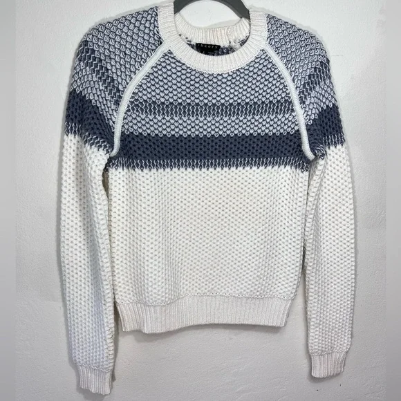 Theory Chunky Knit Wool Crewneck Pullover Sweater - Picture 3 of 7